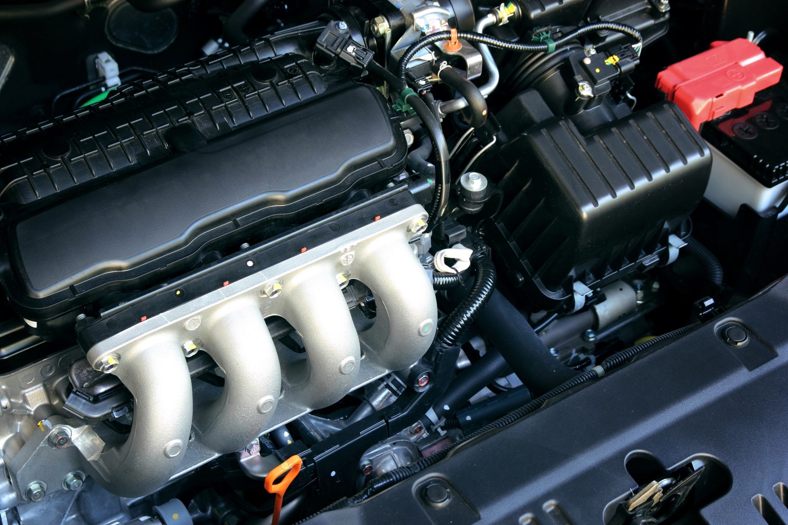 Auto-Spare-Part-and-Radiator-shop-in-Sharjah-UAE-filter-Close-up-of-car-engine